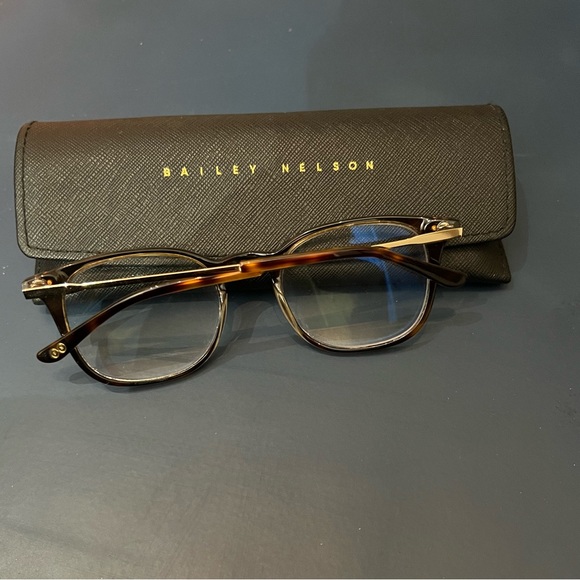 Bailey Nelson Homer Eyeglasses Frames - Picture 3 of 4